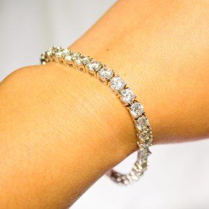 GLD Round Cut Tennis Bracelet in White Gold - 5mm